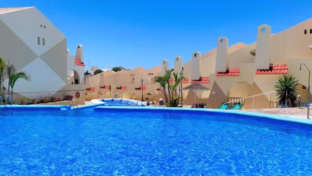 swimmingPool